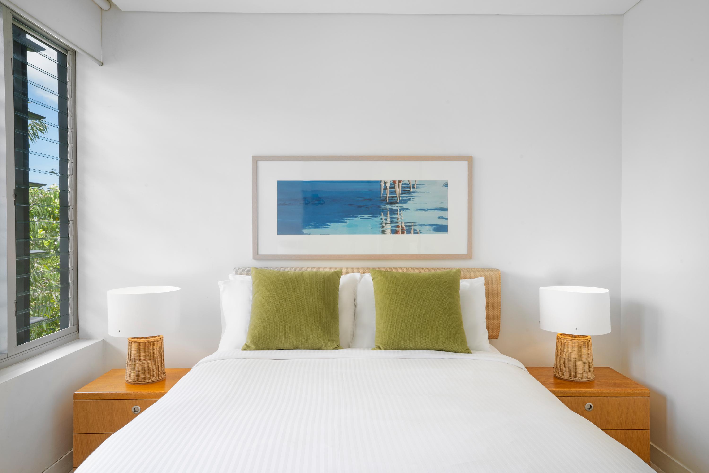 Peppers Blue On Blue Hotell Nelly Bay Eksteriør bilde A bedroom at the hotel